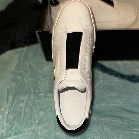 NWT KARL LAGERFELD SPECIAL EDITION SNEAKERS - Picture 5 of 5
